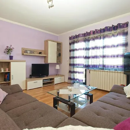 Fuer 6 Personen Ca 75 Qm In Pula, Istrien Istrische Riviera *