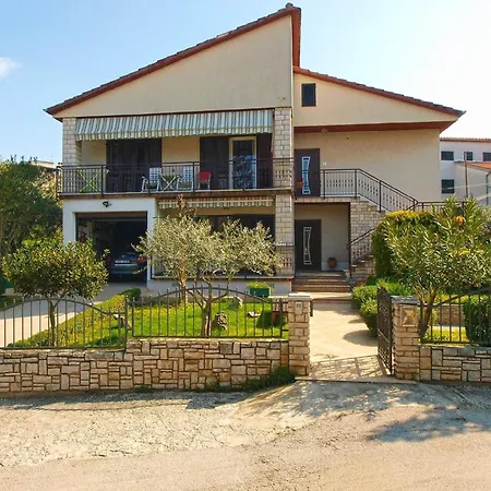 Fuer 6 Personen Ca 75 Qm In Pula, Istrien Istrische Riviera